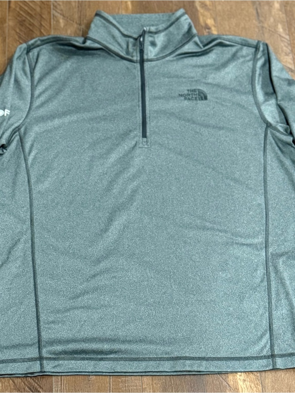The North Face Men's Performance Quarter-Zip Pullover - Heather Grey